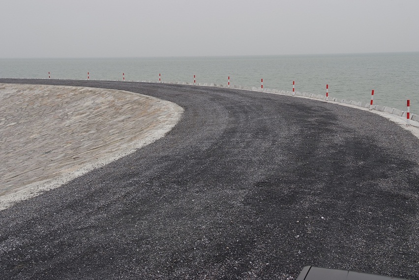 1542177130759898.jpg 1542177130759898.jpg